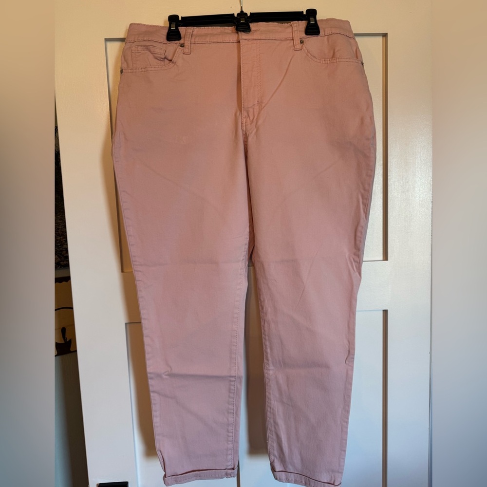 Women’s Crown & Ivy Pink Pants